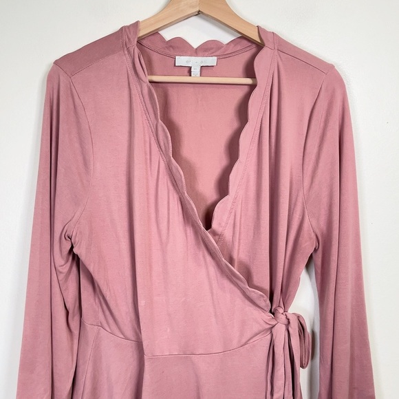 ANTHROPOLOGIE | ERI + ALI SCALLOP RUSTY PINK WRAP TOP - Picture 5 of 14